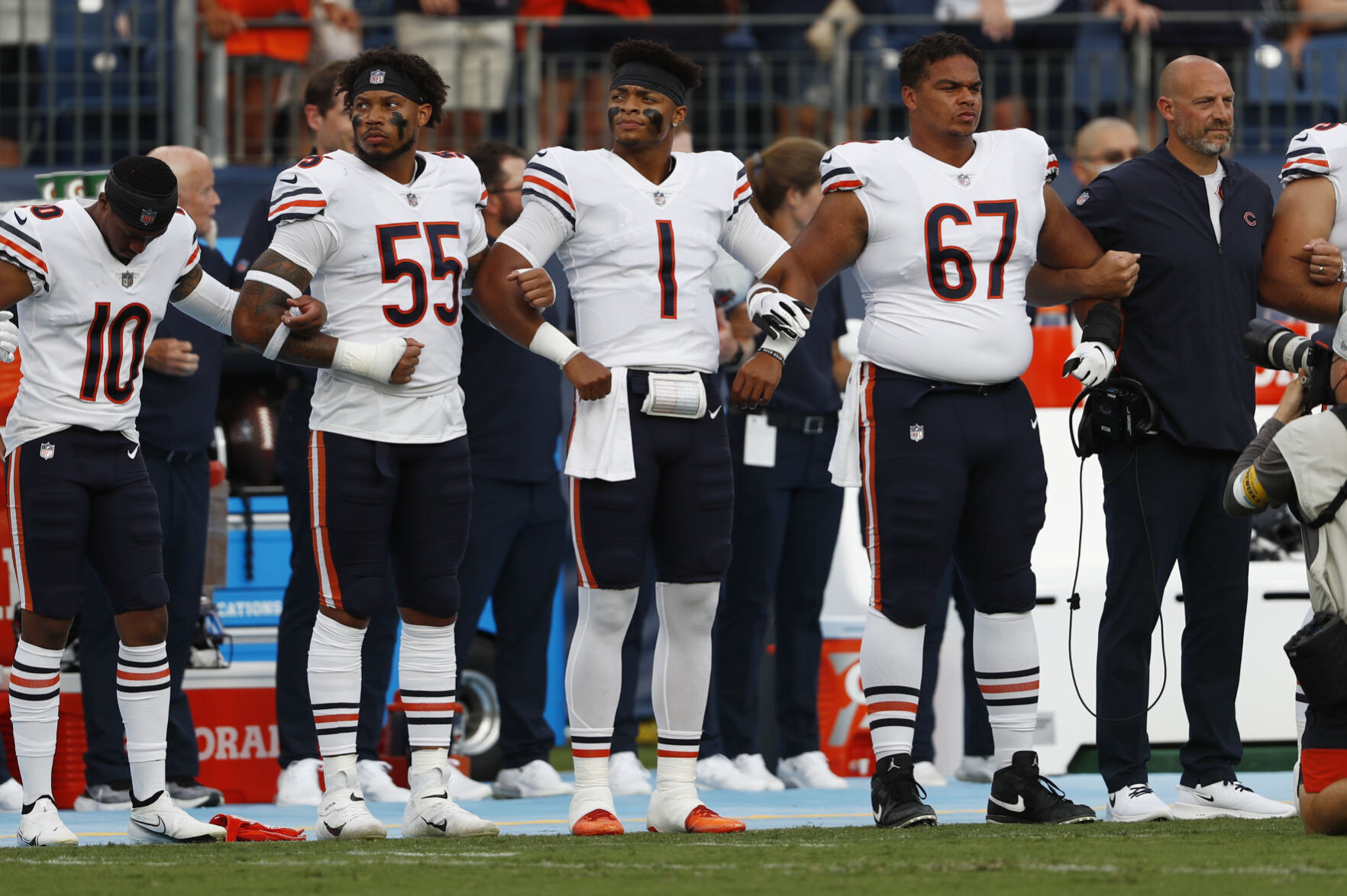 Bears Titans Football